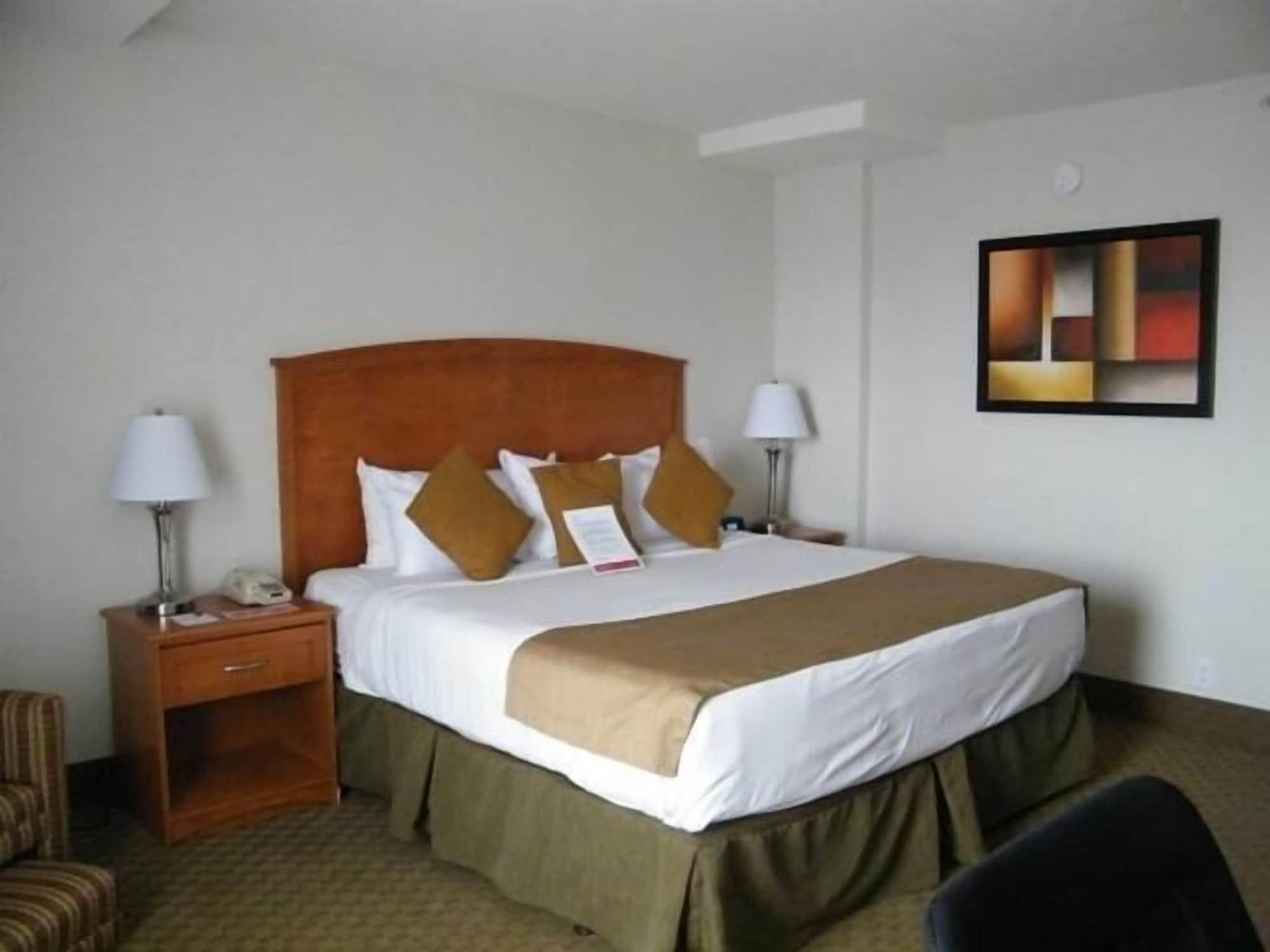 Ramada By Wyndham Edmonton South Otel Dış mekan fotoğraf
