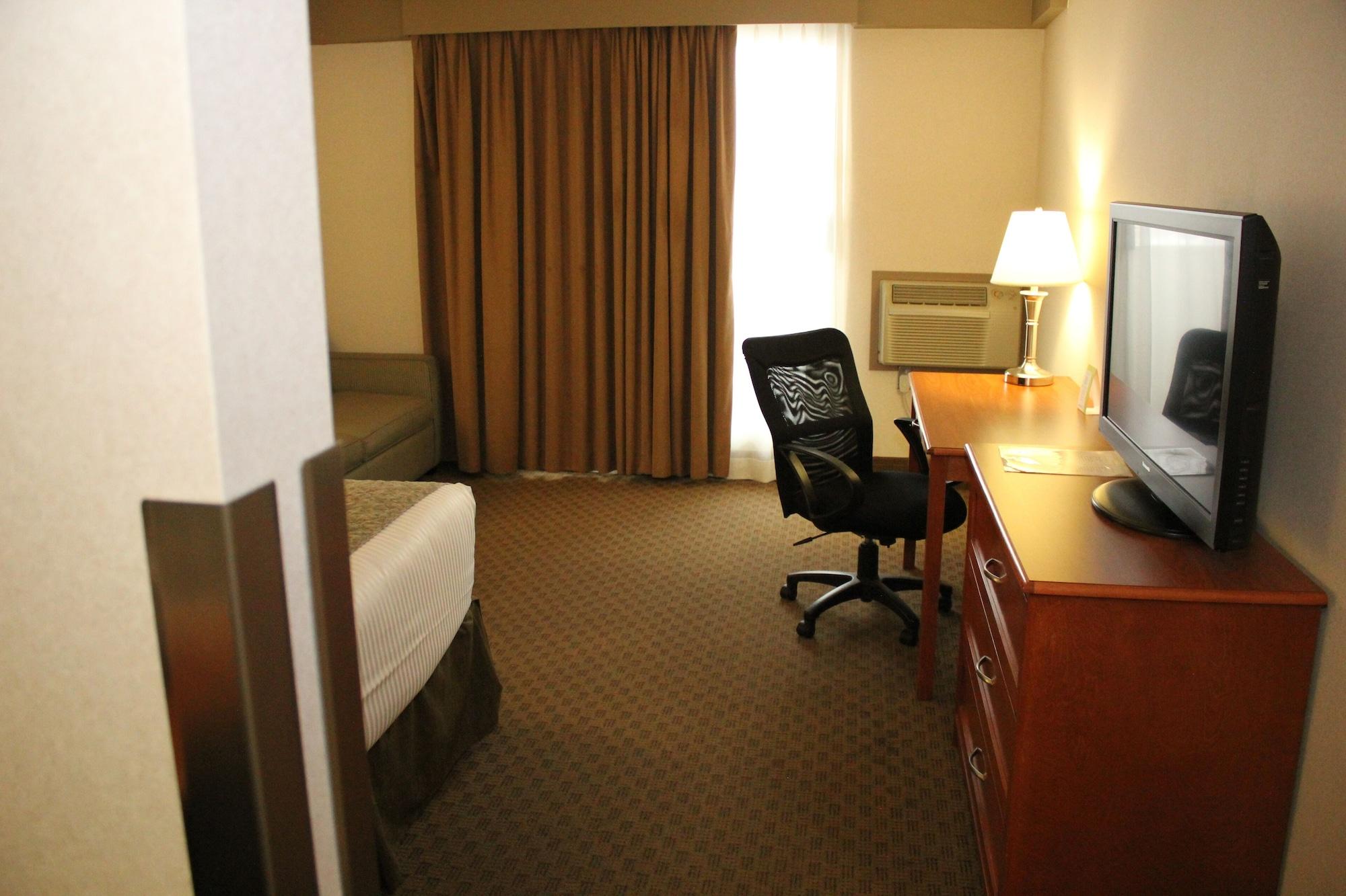 Ramada By Wyndham Edmonton South Otel Dış mekan fotoğraf