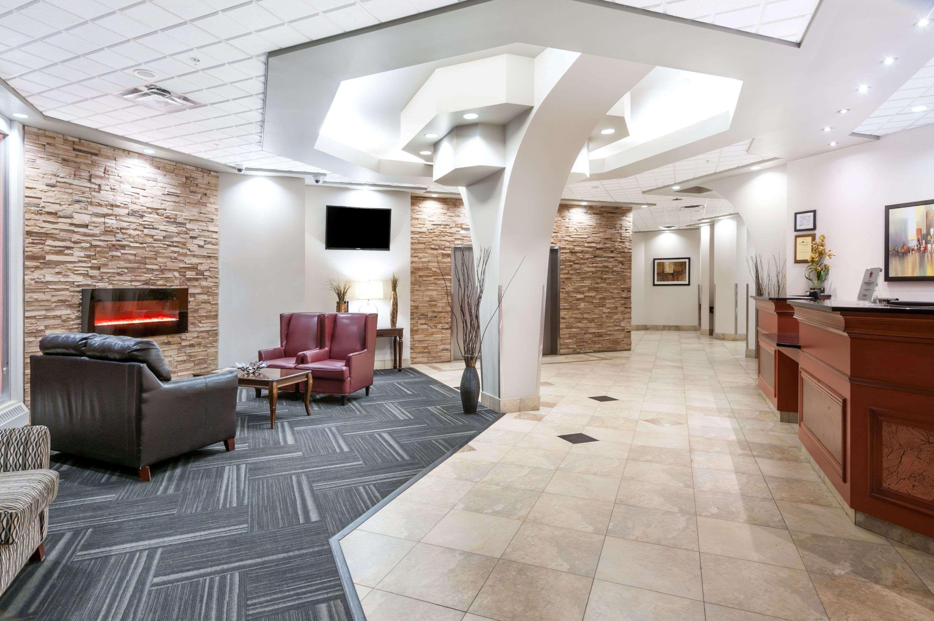 Ramada By Wyndham Edmonton South Otel Dış mekan fotoğraf
